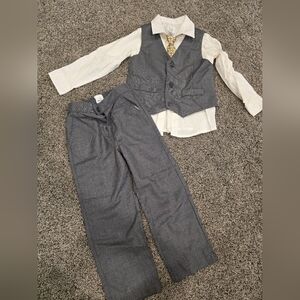 Men's Gray Suit Set